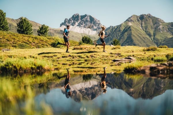 Corridori allo Stubai Ultratrail